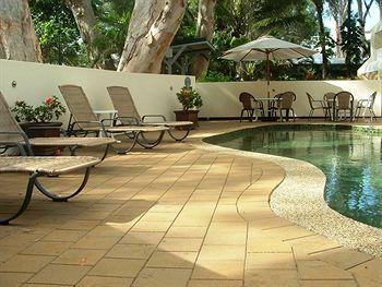 Marlin Waters Beachfront Apartments Cairns 131-133 Williams Esplanade Palm Cove