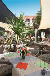 Grand Hotel Des Bains Sanary-sur-Mer Boulevard Estienne d'Orves