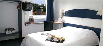 Kyriad Hotel Lille Est Villeneuve d'Ascq Parc des Moulins, 15 Avenue Creativite