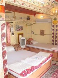 Hotel Paradise Jaisalmer Palace on Fort