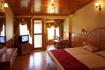 Sarthak Resorts Manali VPO Khakhnal, Left Bank, Naggar Road