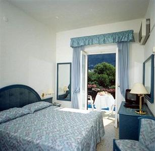 Hotel Lord Byron Forio Via G. Castellaccio, 21