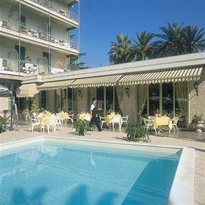 Hotel Paradiso Sanremo Via Roccasterone 12