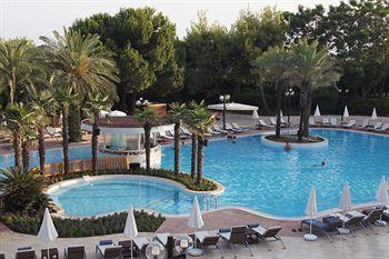 Sheraton Voyager Antalya Hotel Resort And Spa Sakip Sabanci Bulvari Konyaalti Beach