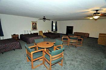 Fairview Suites Blytheville 1034 E Main Street