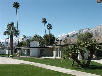 The Horizon Hotel Palm Springs 1050 E. Palm Canyon