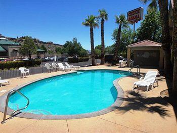 Americas Best Inn & Suites Saint George 245 N. Red Cliffs Drive