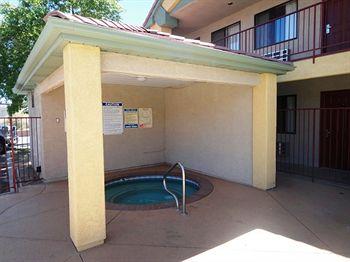 Americas Best Inn & Suites Saint George 245 N. Red Cliffs Drive