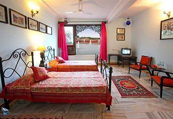 Haveli Inn Pal Jodhpur Opp. Lake Gulab Sagar