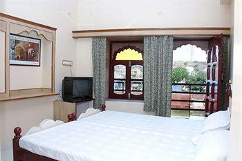 Jee Ri Haveli Hotel Jodhpur Near Raj Mahal Sen Higher Secondary School, Gulab Sagar