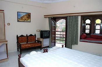 Jee Ri Haveli Hotel Jodhpur Near Raj Mahal Sen Higher Secondary School, Gulab Sagar