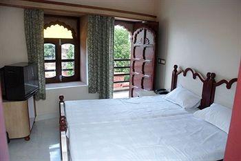 Jee Ri Haveli Hotel Jodhpur Near Raj Mahal Sen Higher Secondary School, Gulab Sagar