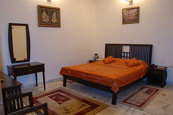 The Marwar Hotel Jodhpur 1, High Court Colony Road, Ratanada