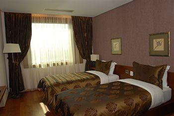 Tirana International Hotel Skanderbeg Square 8