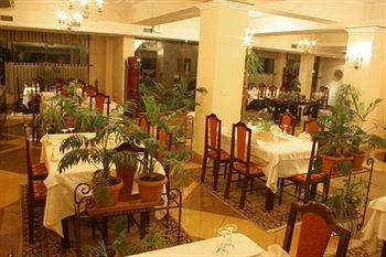 Hotel Restaurant Baron Tirana Rruga Elbasanit Sauk