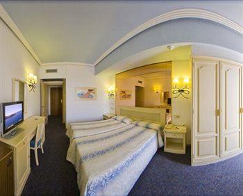 Hotel Torre Del Mar Ibiza Apartado De Correos 564 Playa d'en Bossa