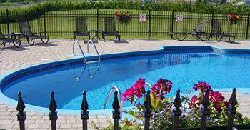 Le St. Martin Hotel & Suites Bromont 111 blvd. du Carrefour