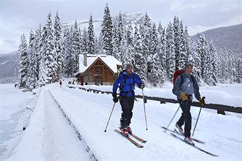 Emerald Lake Lodge Field Emerald Lake Road Yoho National Park