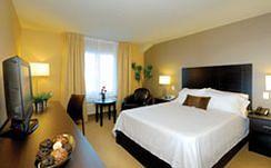 Imperia Hotel and Suites Saint Eustache 570 Rue Dubois