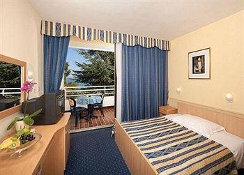 Sipar Hotel Umag Jadranska bb