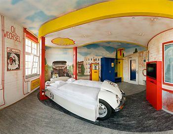 V8 Hotel Im Meilenwerk Boblingen Graf Zeppelin Platz