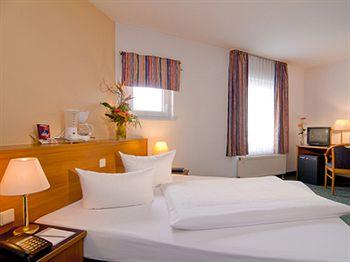 Achat Hotel Darmstadt Griesheim Flughafenstrasse 2