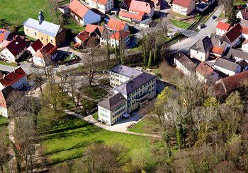 Schloss Burgellern Hotel Schesslitz Kirchplatz 1