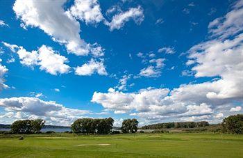 Golf Und Wellnesshotel Schloss Teschow Gutshofallee 1