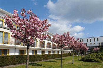 Hotel Vier Jahreszeiten Zingst Boddenweg 2