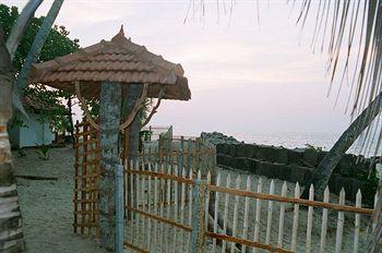 Pozhiyoram Beach Resort Alleppey JRY Road, Thumpoly