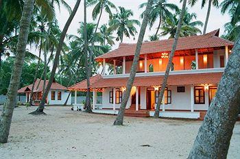 Pozhiyoram Beach Resort Alleppey JRY Road, Thumpoly