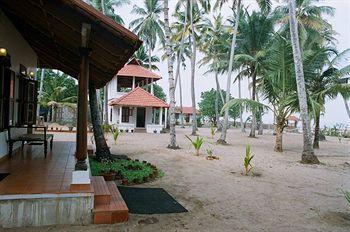 Pozhiyoram Beach Resort Alleppey JRY Road, Thumpoly