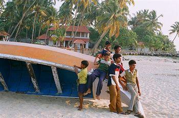 Pozhiyoram Beach Resort Alleppey JRY Road, Thumpoly