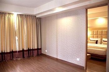 K Hotel Faridabad Plot no.2, Near Police Station, Sector 3