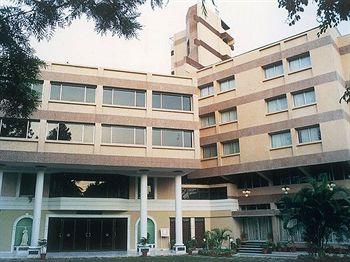 Hotel Crown Palace Indore South Tukoganj, Opp. Jain Mandir, Geta Bhawan