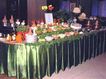 Hotel Crown Palace Indore South Tukoganj, Opp. Jain Mandir, Geta Bhawan