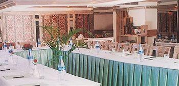 Hotel Crown Palace Indore South Tukoganj, Opp. Jain Mandir, Geta Bhawan