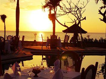 Puri Saron Baruna Beach Hotel Bali Desa Pemaron Lovina Beach Singaraja