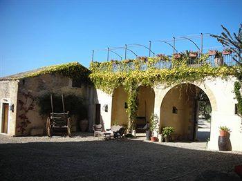 Agriturismo Baglio Fontana Buseto Palizzolo Via Palermo 1 - Contrada Battaglia