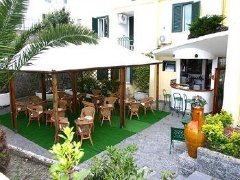 Hotel Antares Lacco Ameno Via Litoranea 45