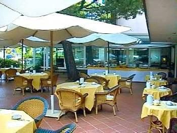 Versilia Palace Hotel Pietrasanta Viale Roma 27