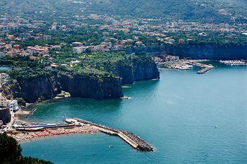 Villaggio Turistico Costa Alta Hotel Piano di Sorrento Via Madonna di Roselle 20/A