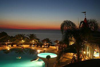 Hotel Villaggio Stromboli Ricadi Localita Torre Marino