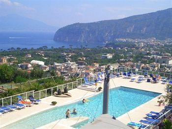 Art Hotel Gran Paradiso Sorrento Via Catigliano 9