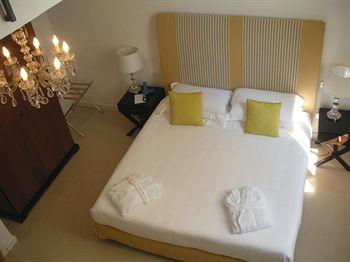 Hotel Cavalieri Siracusa Via Malta, 42