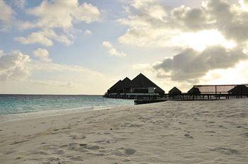 Adaaran Select Meedhupparu Island Resort Raa Atoll Meedhupparu