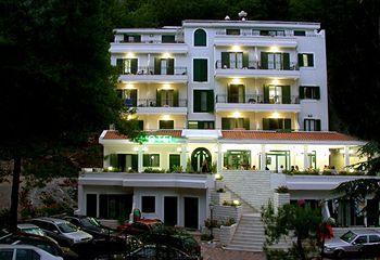 Danica Hotel Petrovac Nika Andusa Bb
