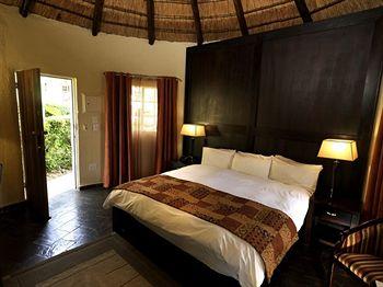 Shumba Valley Lodge Johannesburg R512 Pelindaba Road Lanseria