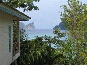 Bay View Resort Phi Phi Island 69/1 Moo 7, Laem Hin Beach