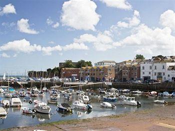 Cleve Court Hotel Paignton 3 Cleveland Road